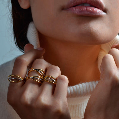 Double Parallel Ring by Cristina Ramella